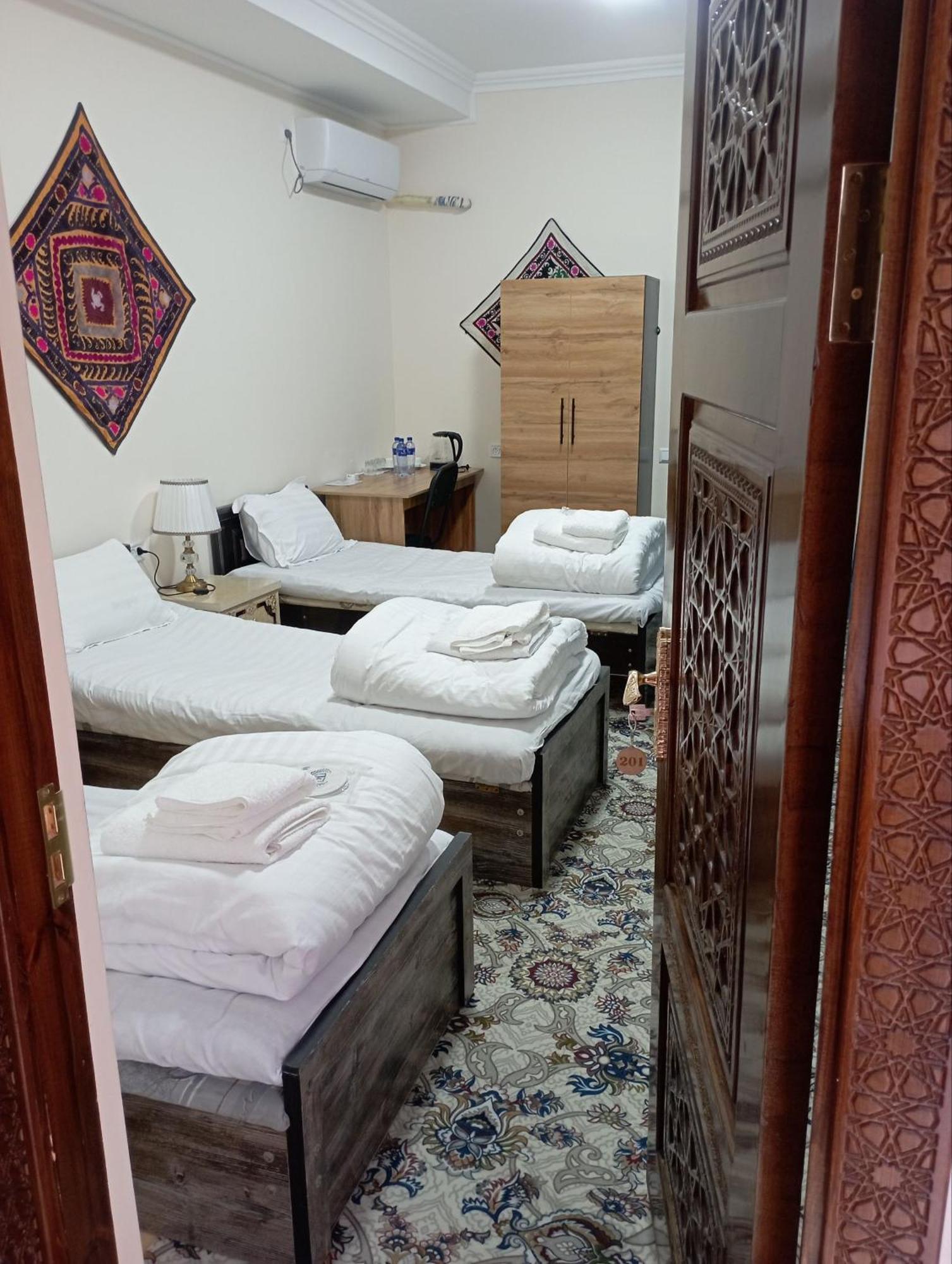 Art Suzani Hotel Bukhara Bagian luar foto